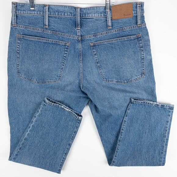 Madewell Men’s Relaxed Fit Jeans 38x32 Medium Wash Denim Factory Distressed - Picture 13 of 16